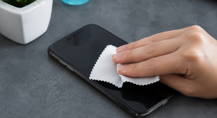 How to Clean Your Smartphone Safely